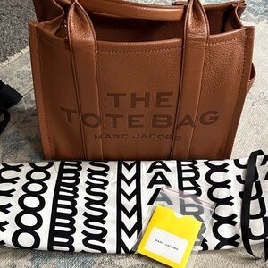 Marc Jacobs Tan Leather Tote with Dust Bag